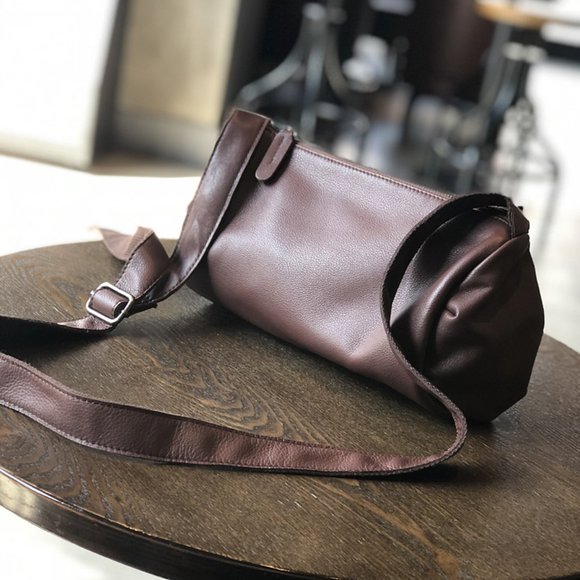 New simple fashionable satchel bag